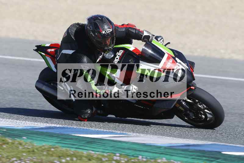 /Archiv-2024/02 29.01.-02.02.2024 Moto Center Thun Jerez/Gruppe gruen-green/641